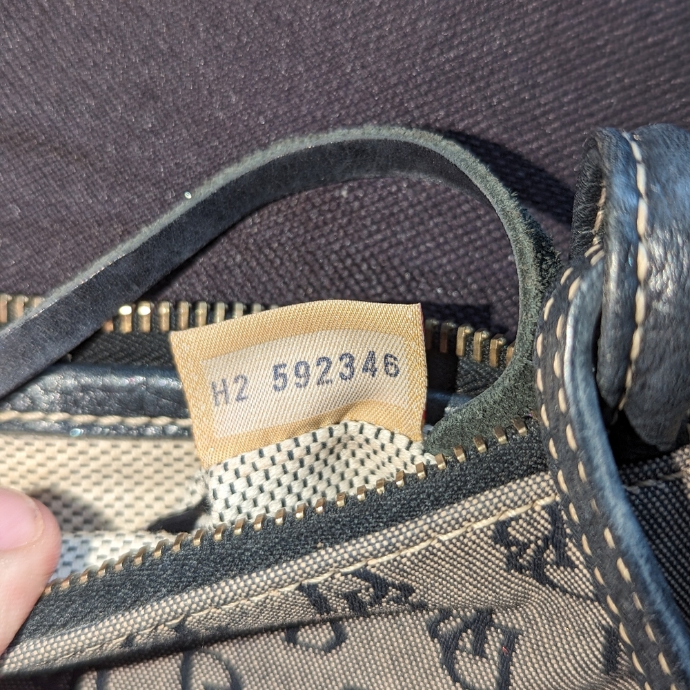 Dooney and Bourke PURSE VINTAGE Black Leather Gray Canvas Crossbody/Wristlet Bag - Picture 4 of 10